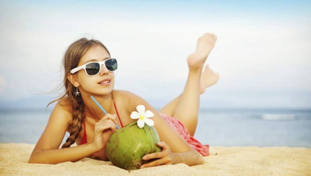 Las frutas de la temporada ayudan a mantenerse hidratado y protegen la piel