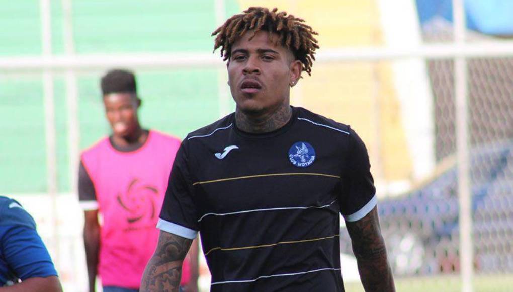 Henry Figueroa volvería a la Liga Nacional de Honduras ya que Diego Vázquez lo quiere tener en Motagua.