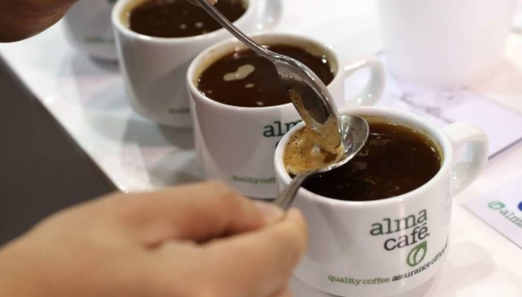 Beber dos o tres cafés al día es bueno para la vista