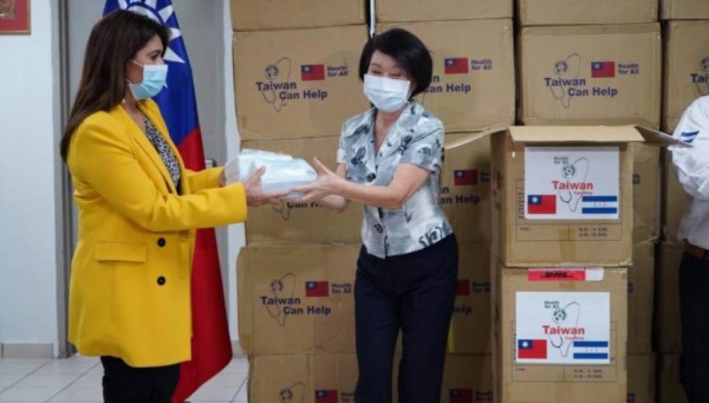 Taiwán dona 120,000 mascarillas a Honduras