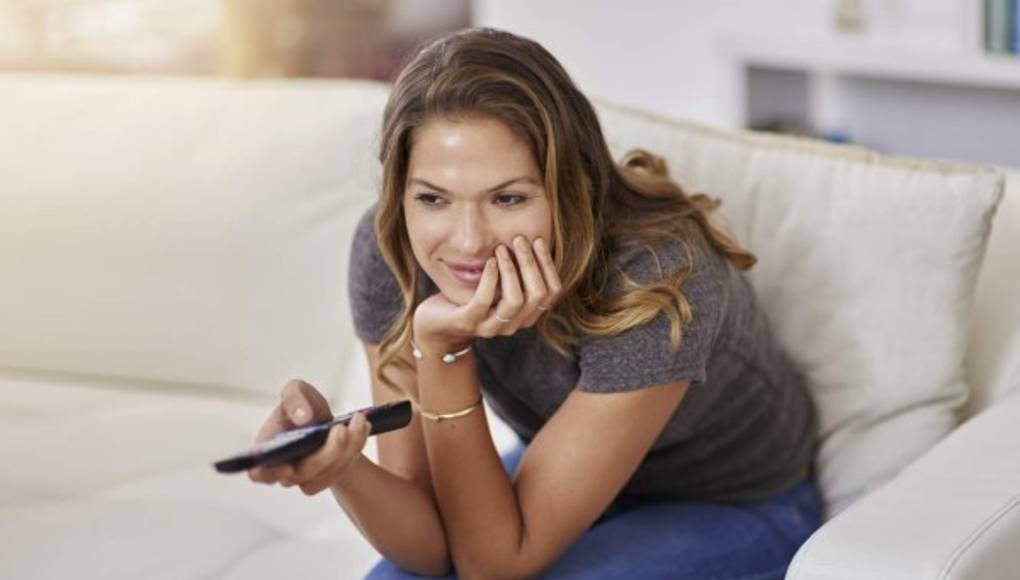 ¿Son los atracones de televisión peligrosos para su salud?