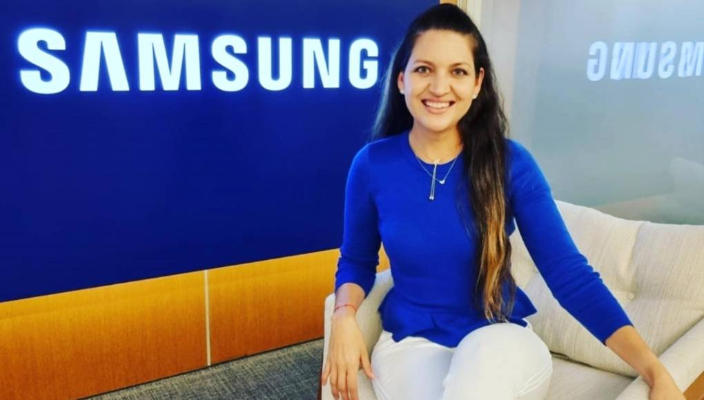Larissa Espinal: la hondureña que destaca en las Relaciones Públicas para Samsung
