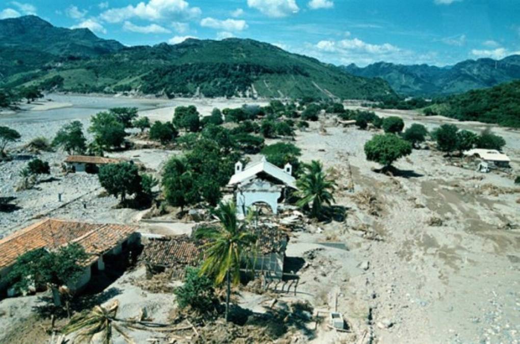 La destrucción del Mitch fue tan grande que arrasó completamente con el pueblo de Moricola en el sur de Honduras.