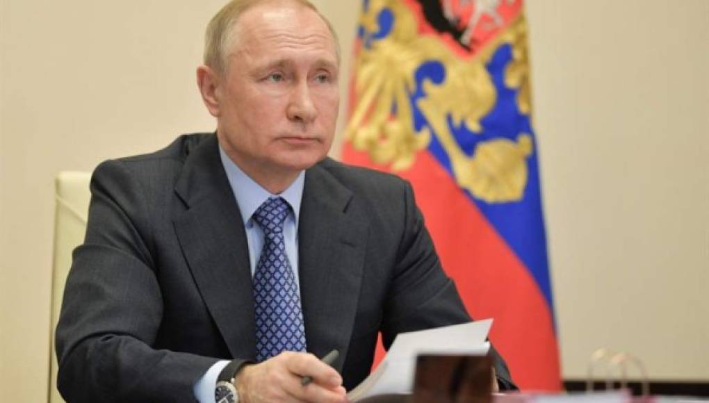 Moscú critica la actitud 'egoísta' de Washington al cortar fondos a la OMS  