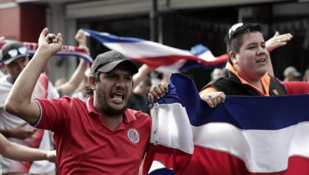 Presidente de Costa Rica pide solidaridad con nicaragüenses tras protestas