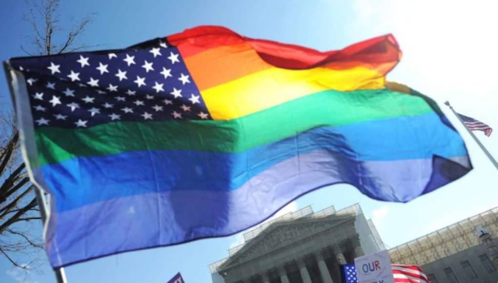 Al estilo ISIS: Abogado propone en California una ley para ejecutar a los gays  