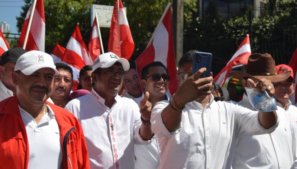 Hasta el momento no se ha oficializado la participación del periodista Eduardo Maldonado como precandidato presidencial por el Partido Liberal.