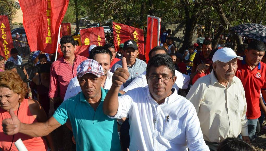 El alcalde liberal enfatizó que si de alguna forma Eduardo Maldonado no aceptara la precandidatura presidencial por el Partido Liberal se sumaría a cualquier movimiento dentro de su partido como alcalde ya que esta convencido que ganaría la alcadía nuevamente.