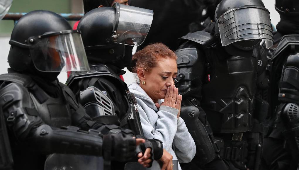 El mensaje del mandatario mexicano se da tras muestras de solidaridad y respaldo de presidentes como, Luis Alberto Arce, de Bolivia; Gustavo Petro, de Colombia; Gabriel Boric, de Chile; así como del expresidente de Argentina Alberto Fernández (2019-2023) y el ministro de Relaciones Exteriores chileno, Alberto van Klaveren, entre otros. 