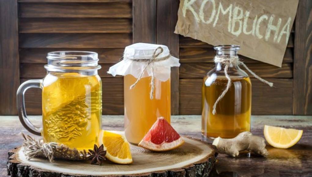 Se conoce como kombucha. ¿Pero es bueno para usted?