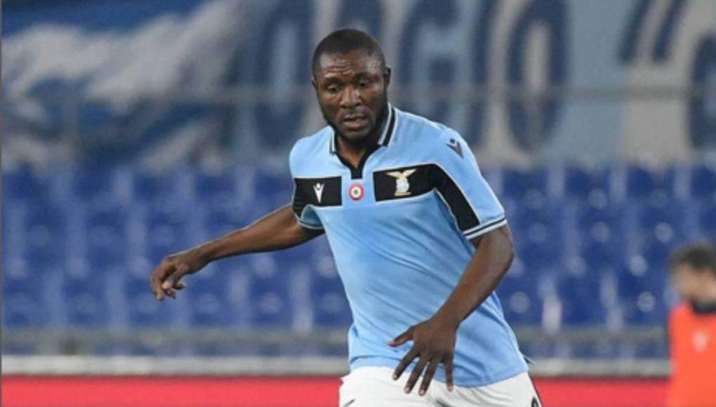 Joseph Minala, un adolescente camerunés, fue acusado injustamente de tener 42 años protagonizando una de las polémicas más extrañas que ha vivido el mundo del fútbol en los últimos años.