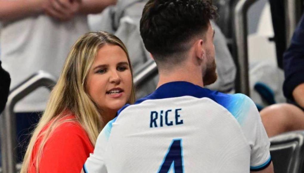 Ante estos malos comentarios de los ‘haters’, Lauren decidió poner su perfil de la red social X en privado y borró todas sus publicaciones en Instagram, cuenta en la que tiene 82 mil seguidores.