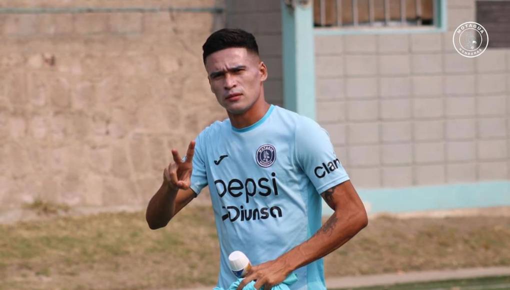 Juan Ángel ’Camellito’ Delgado quedó libre del Motagua tras terminar su contrato. El mediocampista ha despertado el interés del finalista Marathón para el próximo torneo.