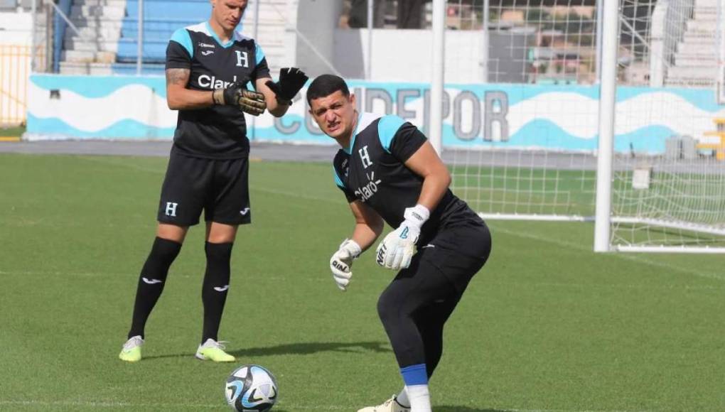 Portero: Esta es una de las grandes incógnitas para el gran duelo es la del arquero titular. Harold Fonseca o Jonathan Rougier se postulan como favoritos para la titularidad.