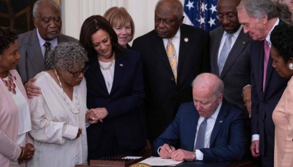 Biden declara feriado el 19 de junio para recordar fin de esclavitud en EEUU