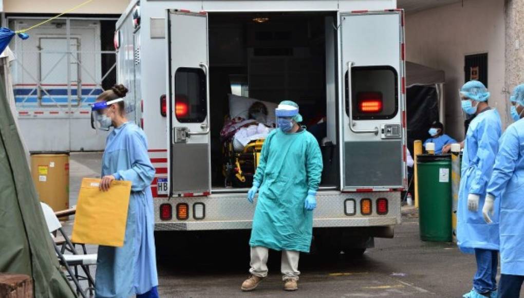 Empresarios piden al Gobierno reducir salarios de funcionarios para afrontar la pandemia