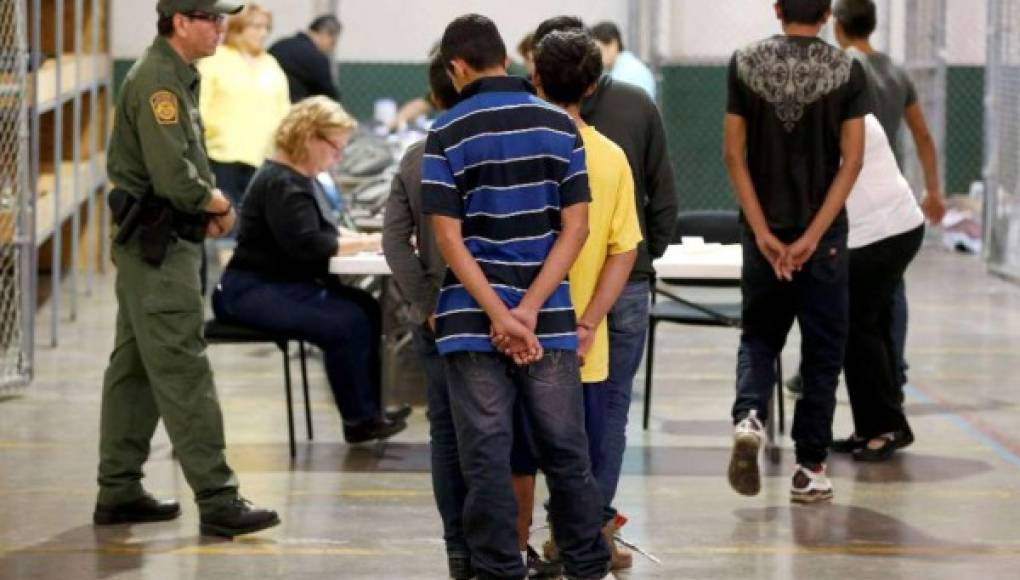 Migración de niños a EUA bajó un 75 por ciento: Juan Orlando Hernández