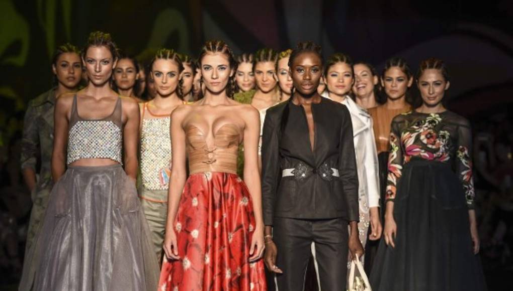 Primera pasarela en ColombiaModa 2015
