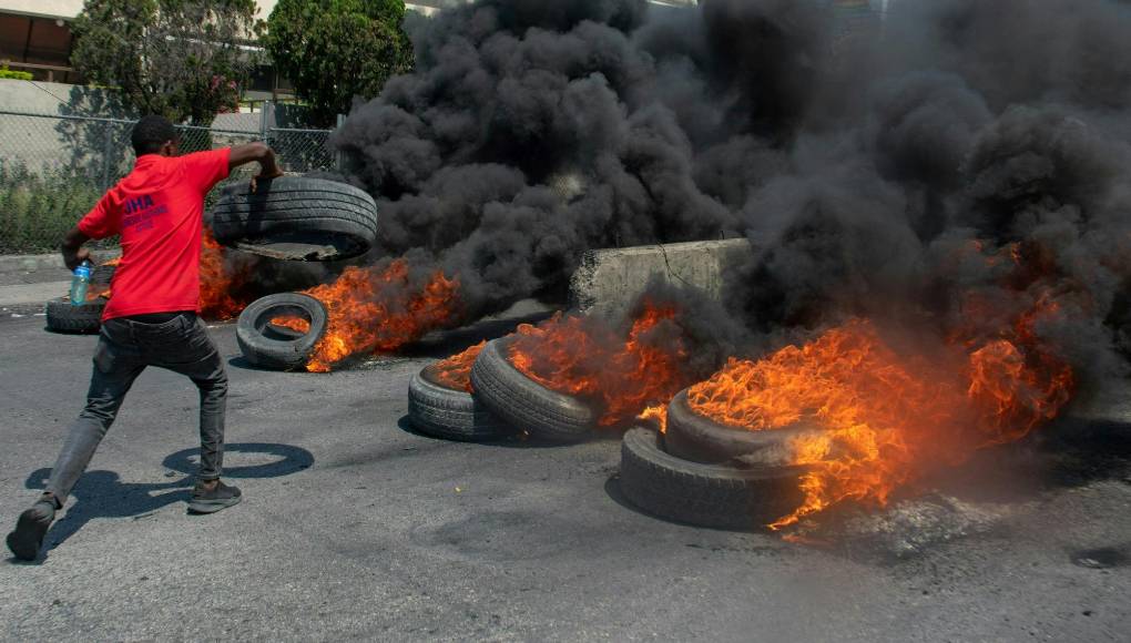 La situación de <b>Haití</b>, sometida por bandas armadas a una oleada de violencia, recuerda el caos de “Mad Max”, la exitosa película que describe una distopía postapocalíptica, declaró la directora de la agencia de la ONU para la infancia (Unicef), Catherine Russell.