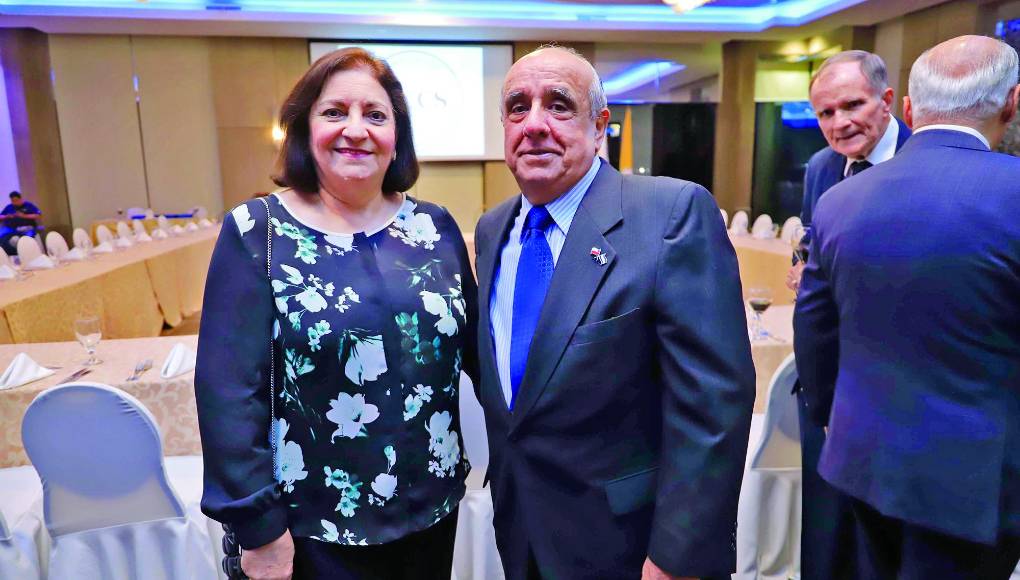 Carmen y Roberto Dibán