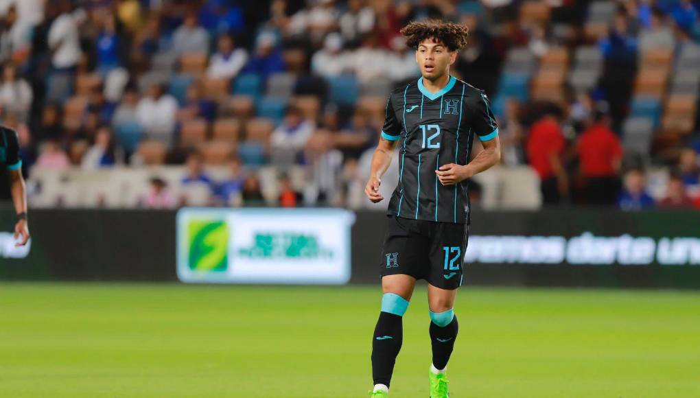 El futbolista del Inter Miami de Messi, David Ruiz, también tuvo sus minutos en el amistoso ante El Salvador. El catracho ya los había enfrentado con su equipo el pasado enero. 