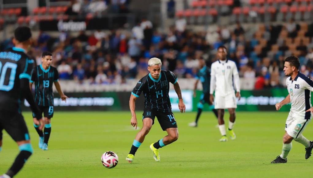 Pero Honduras cambió su cara en el segundo tiempo. Andy Nájar ingresó y se metió rápido en el partido, generando oportunidades en busca del empate.