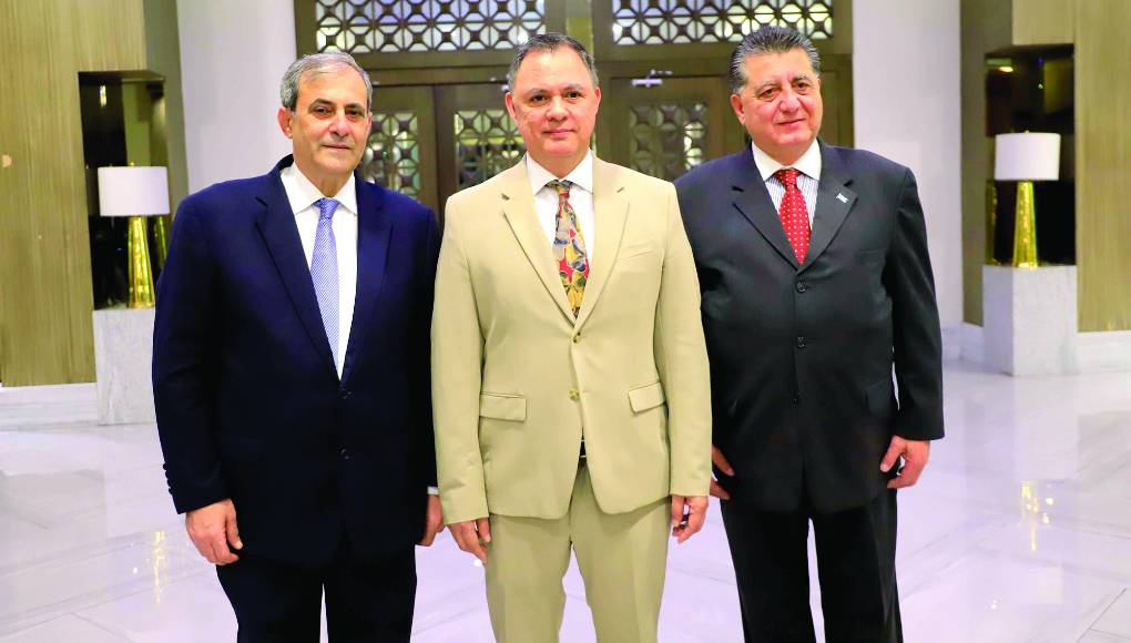 Karim Qubain, Antonio García Carranza y Vincenzo Polito