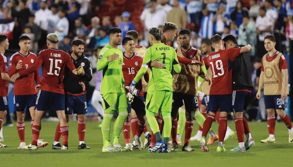 Los jugadores de Costa Rica celebrando la clasificación a la Copa América 2024.