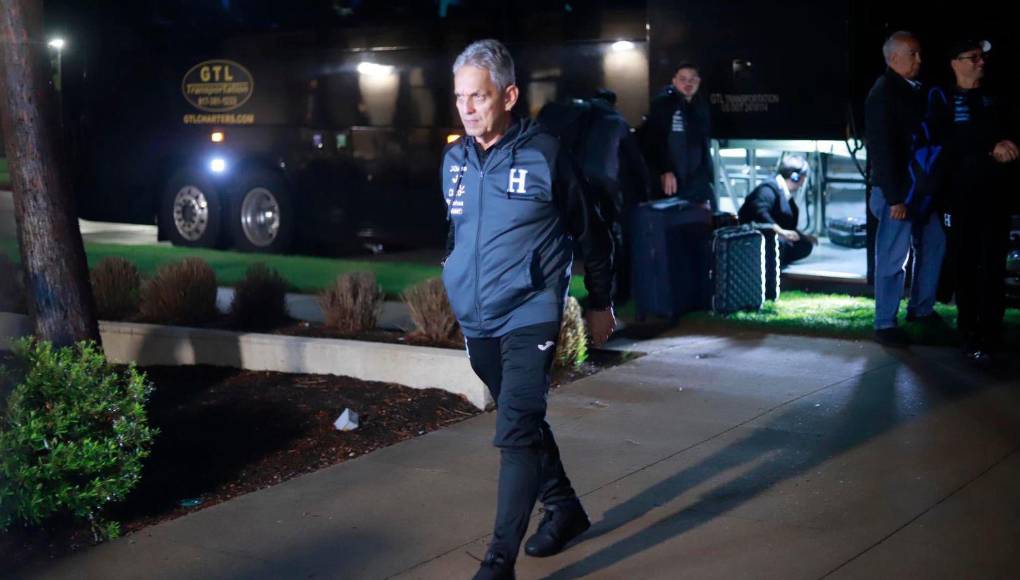 ¡Y llegó la hora! La ‘H’, comandada por Rienado Rueda, hizo su aterrizaje en tierras estadounidenses a una semana del gran duelo ante Costa Rica en busca de la Copa América. 