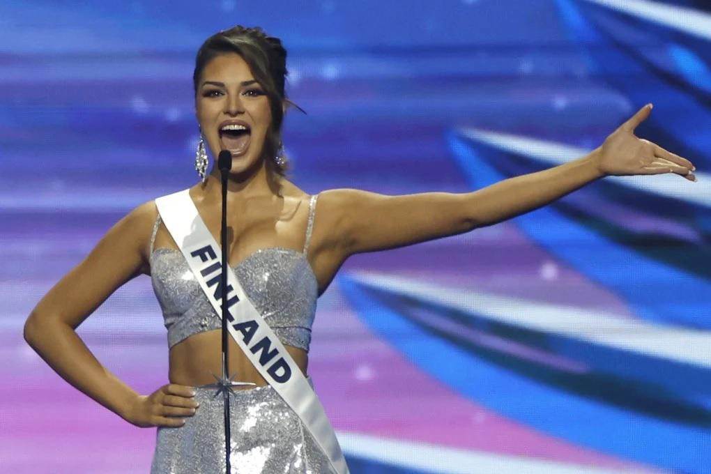 Ministro finlandés pide perdón tras publicación racista de Miss Finlandia