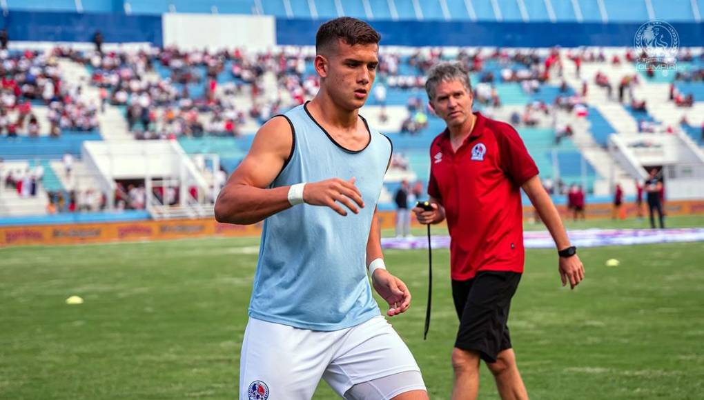 Opciones: André Orellana es el futbolista con mayor polifuncionalidad que ha tenido Olimpia en el torneo Clausura 2024.