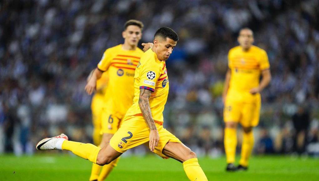 Asimismo, Joao Cancelo admitió su grave error en el penalti a Dembélé y que le costó al Barcelona el tercer tanto del PSG.