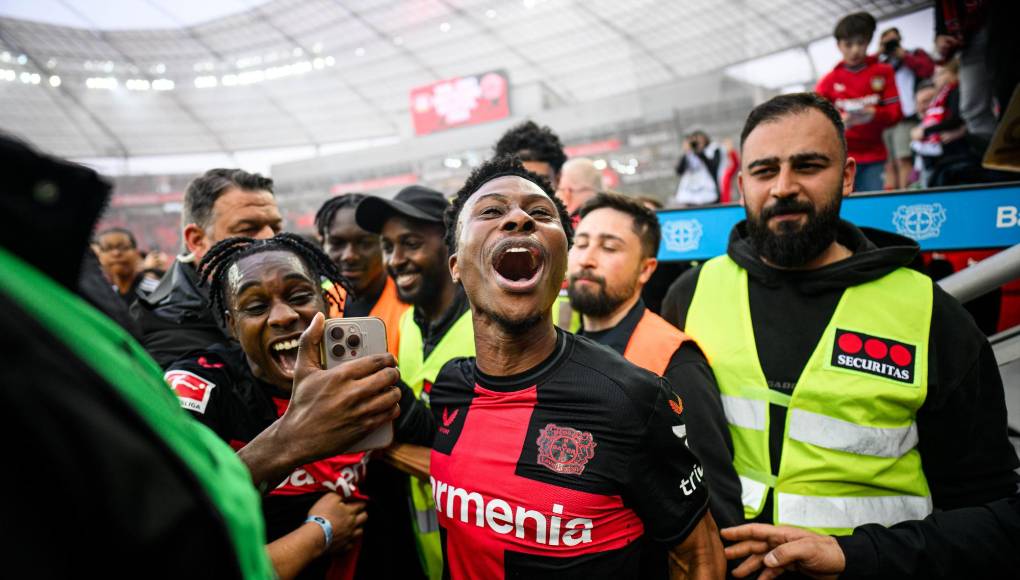 “Una de las claves es que Xabi tiene consigo a todos sus jugadores. Todos se sienten importantes. Los invitó a subir a un bus y ninguno ha pensado que quiere bajarse por el camino”, comentó Lothar Matthäus en un comentario para la cadena RTL.