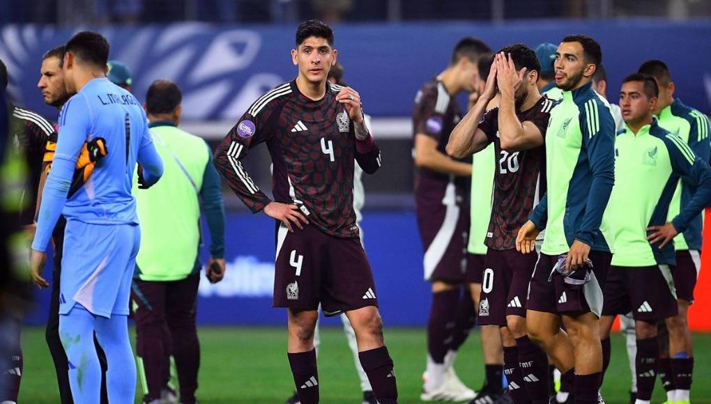 Justo México atraviesa de nuevo baches en su proceso de trabajo, a pesar de que tiene garantizado el sitio en el Mundial de 2026 al ser anfitrión y las exigencias demandan un técnico de alto perfil para solventar los problemas.
