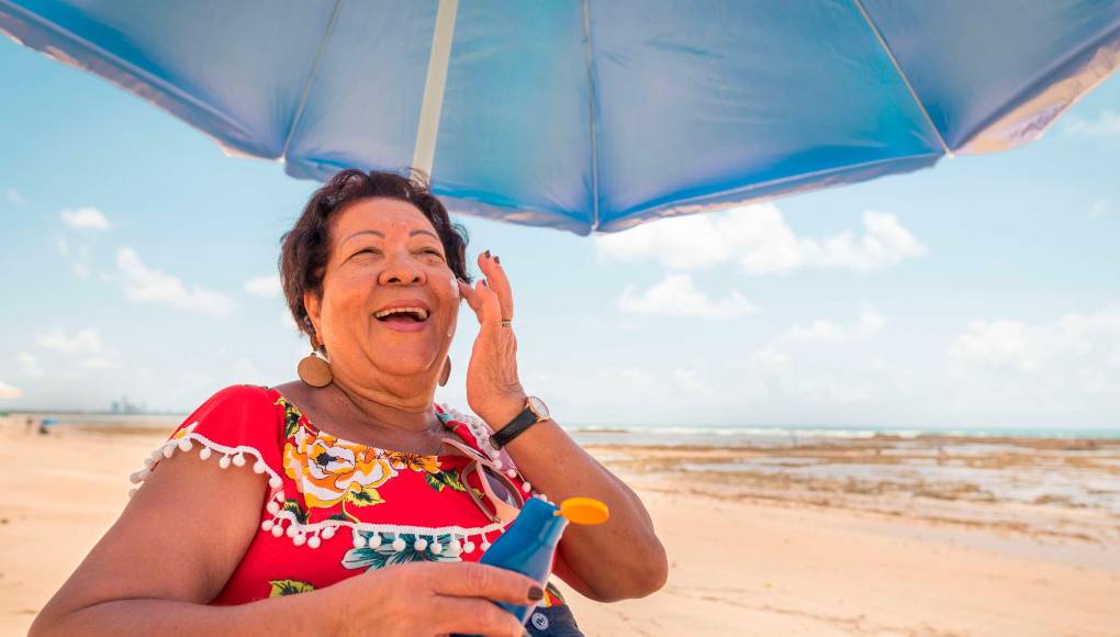 Consejos para el cuidado de los adultos mayores en verano