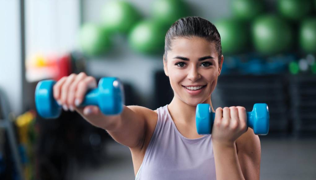 La importancia de los ejercicios de fuerza o pesas