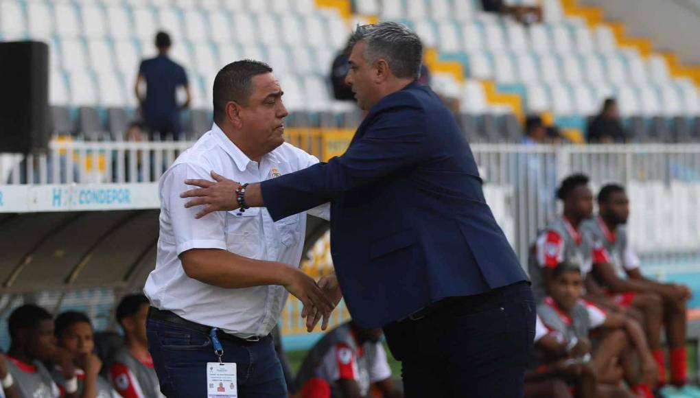 La actividad en el futbol honduerño de este jueves arrancó con el duelo entre Motagua y Real Sociedad en el Estadio Nacional. 