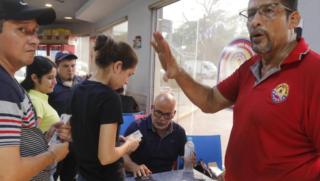“Mañana va arder el Yankel y el apoyo de la afición va ser importante para que Marathón se corone campeón” , dijo Orinson Amaya, presente en la venta de boletos.