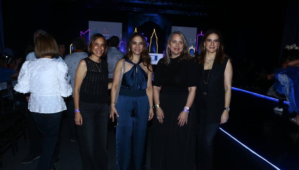 Sussett Hawit, Giselle Rishmawy, María Edith Vitanza y Blanca Hawit