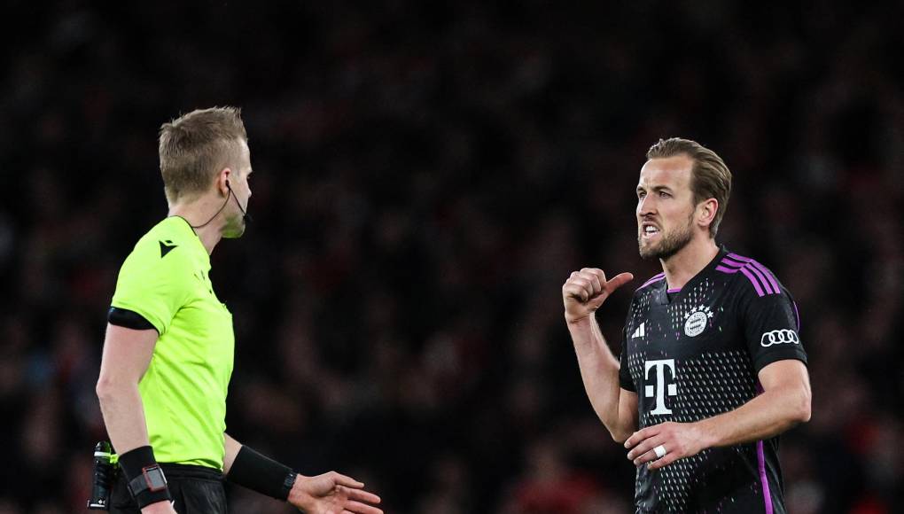 El Arsenal evitó la derrota en la recta final e igualó 2-2 en casa contra el Bayern de Múnich.