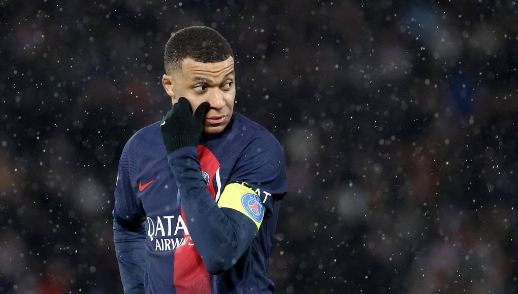 En España revelan que el verdadero motivo del viaje express de Mbappé a la ciudad española y no la razón no tiene que ver con lo futbolístico, sino que más bien con su vida personal.