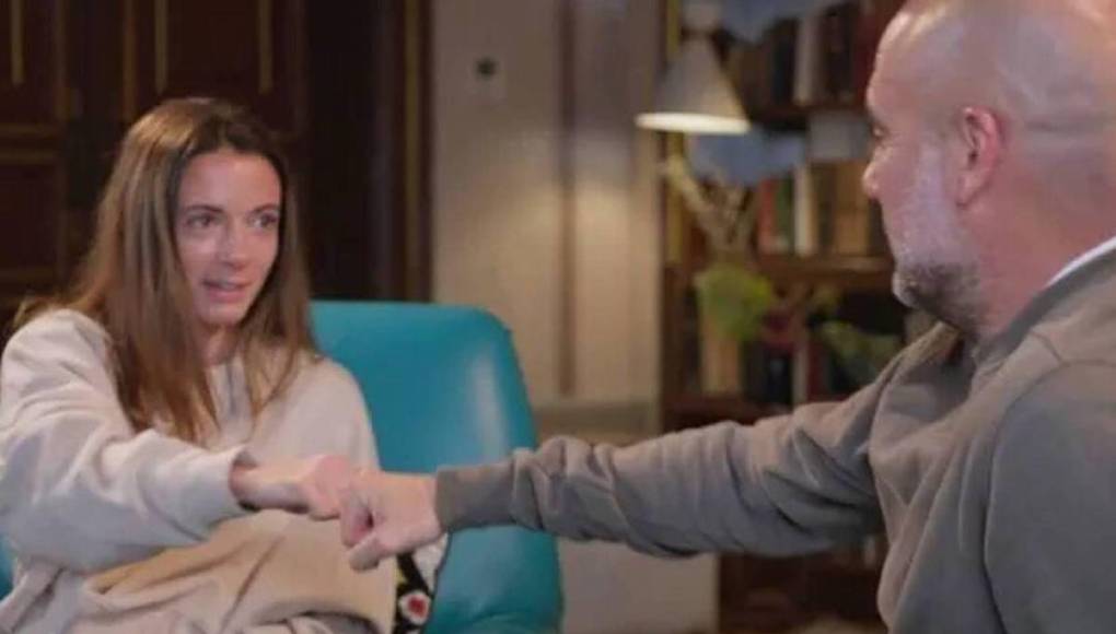 “Yo estaré allí y como tú entrenarás hasta los 80 años...”, le decía la nombrada como mejor jugadora del mundo, pensando que Pep siempre será entrenador.