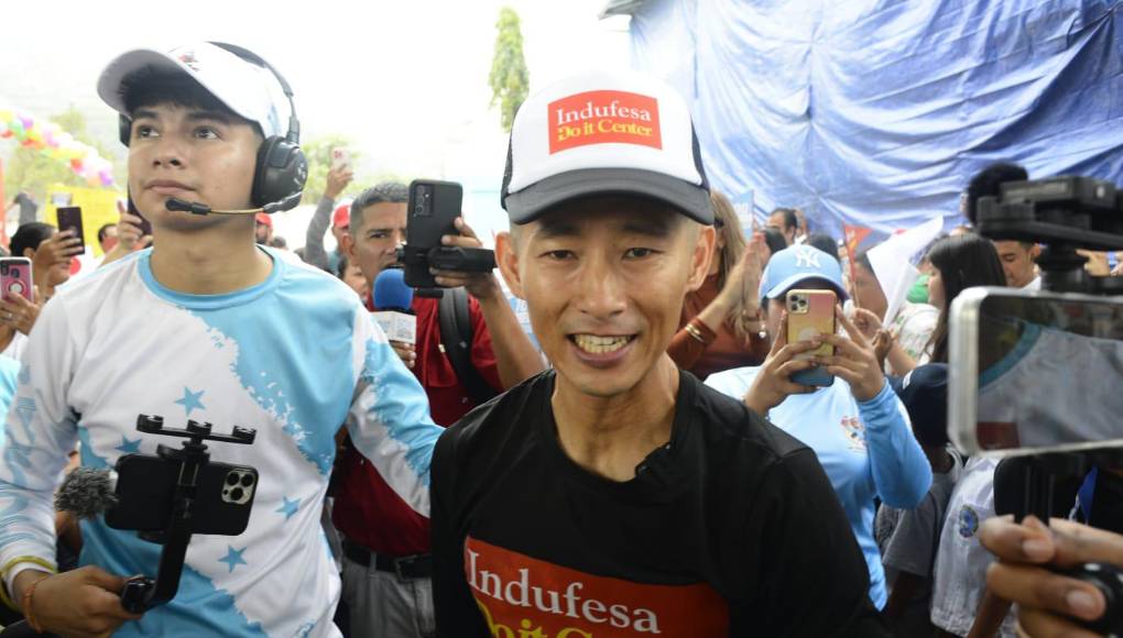 Shin Fujiyama termina primer tramo del reto de los 250 km