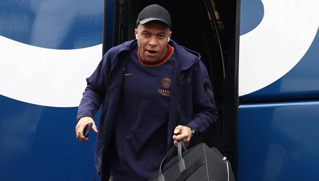 Todo indica que el francés ya ha tomado su decisión e incluso el mismo entrenador del PSG ya está modelando un equipo sin Mbappé.