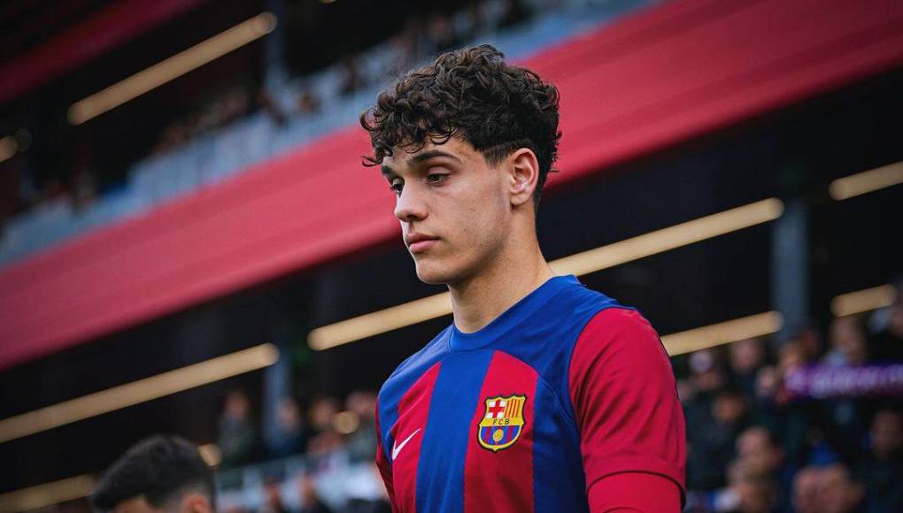 Asimismo, el medio antes mencionado detalla que Héctor Fort será evaluado por Flick durante la pretemporada del Barcelona.