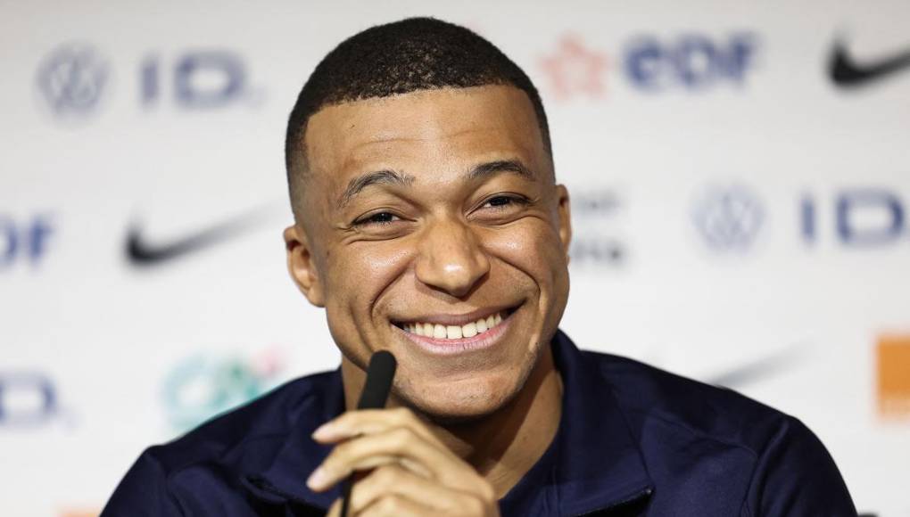Muchos son los que se han pronunciado sobre su fichaje al Real Madrid y ahora han revelado por cuánto tiempo fichará Mbappé.
