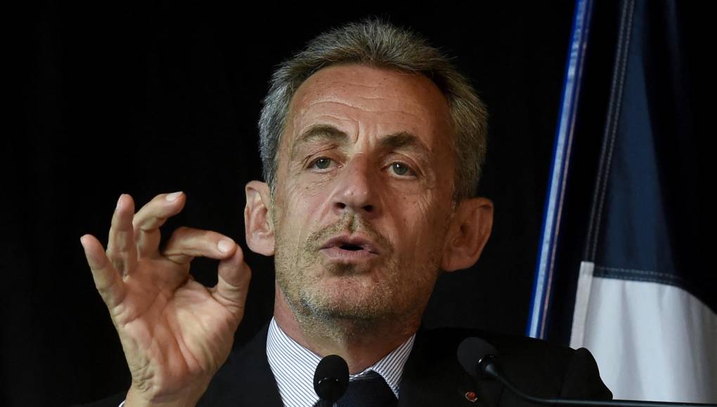Sarkozy condenado a un año de cárcel por financiación ilegal