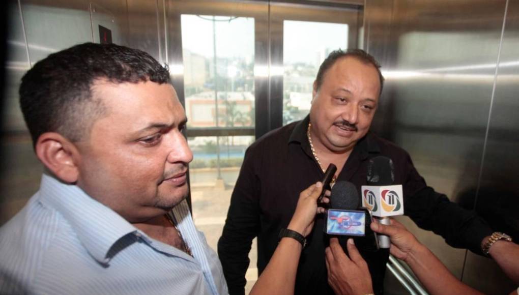 Sanders aunque en la directiva aparecía como el secretario del Choloma, en realidad era quien inyectaba económicamente al cuadro maquilero.