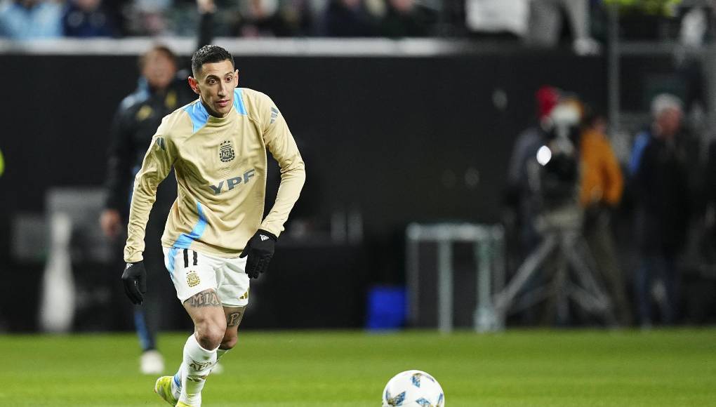 Algo similar ocurrió hace un año cuando atacaron a disparos un local comercial que tiene la familia política del capitán de la selección argentina, Lionel Messi, en Rosario.