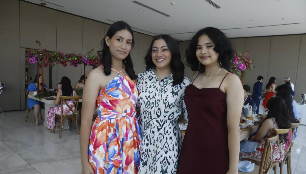 Marcela Ramírez, Jennifer Lagos y Chung UnYum